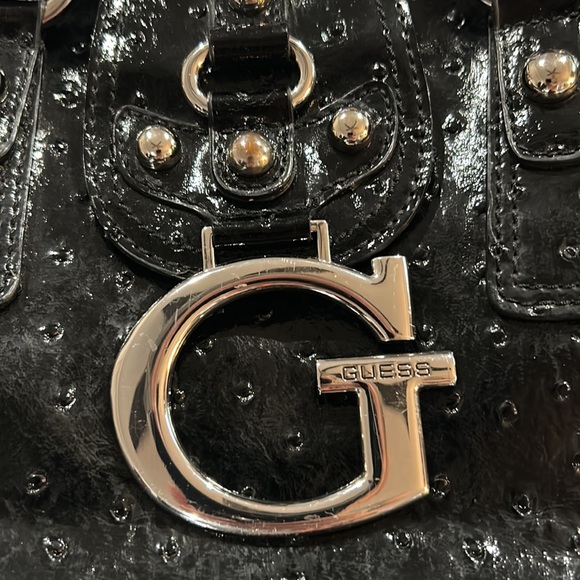 Guess black hand bag. Like new - Picture 3 of 8